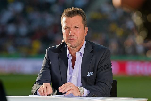 国足12年12大时刻：长沙保卫战、奇迹逃生、全村希望在列（国足12年12个高光时刻：长沙之战、奇迹逃生与全村希望尽收其中）