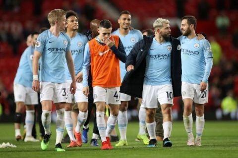 费兰·托雷斯戴帽斩获赛季11球，超越莱万距离姆巴佩5球（费兰·托雷斯上演帽子戏法收获赛季第11球，反超莱万距姆巴佩仅差5球）