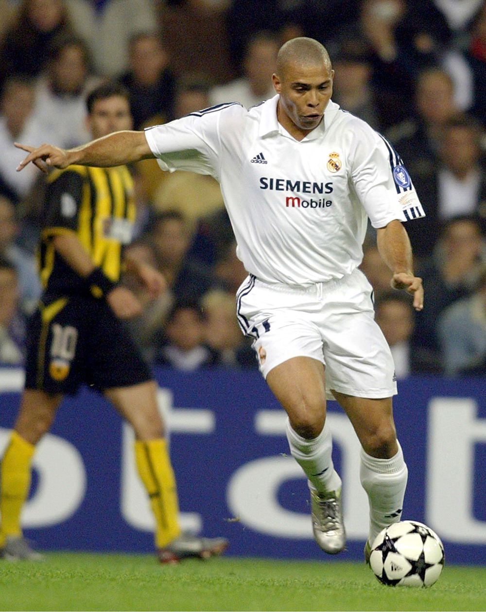 能否重现佳绩？英超仅哈兰德曾在新年到来前赛季进球数破20（纪录能否重现？英超仅哈兰德曾在新年前单季进球20+）